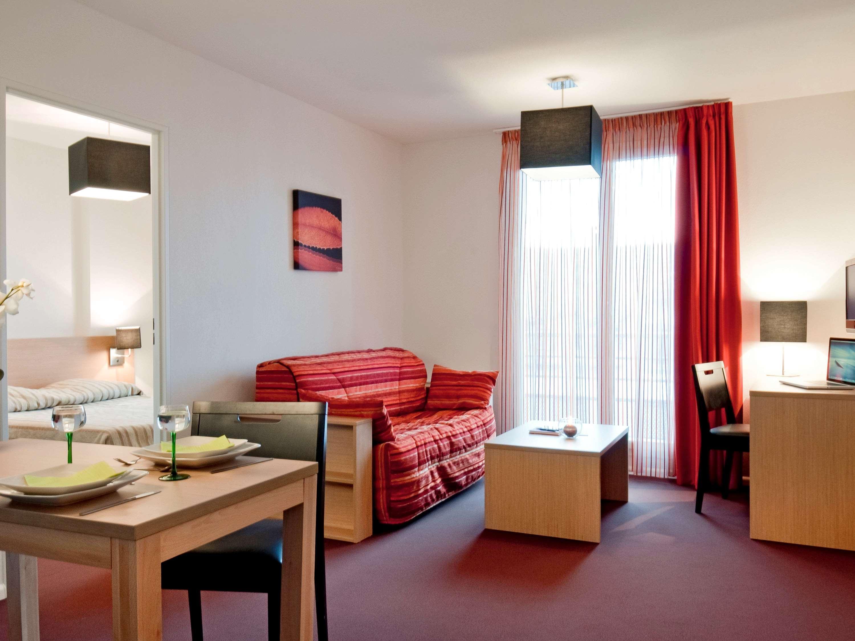 Aparthotel Adagio Access Saint Louis Bale Bagian luar foto