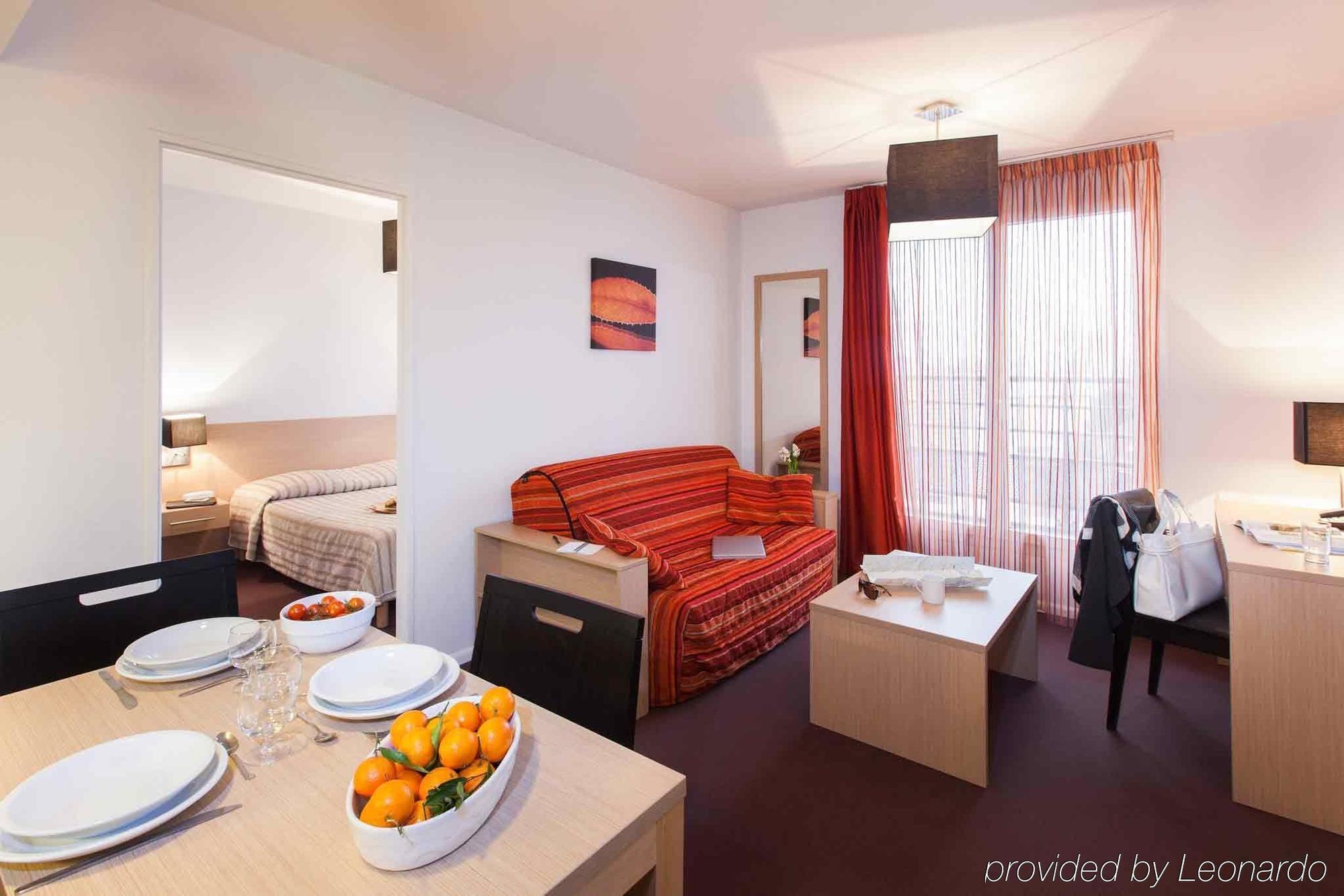 Aparthotel Adagio Access Saint Louis Bale Bagian luar foto